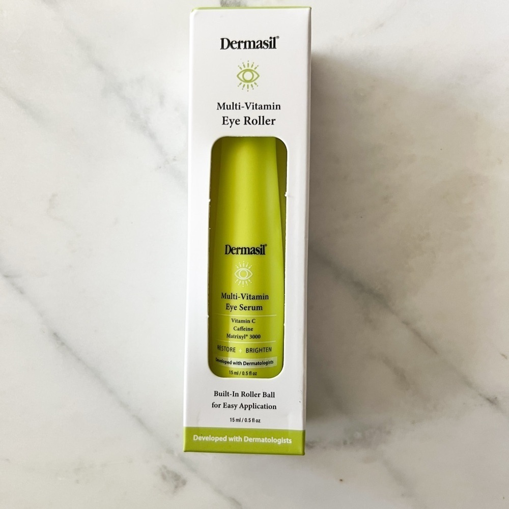 NWT Dermasil Multi-Vitamin Eye Roller Serum 0.5 oz Depuffing Eye Treatment